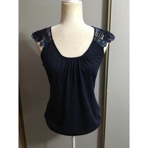 THREADS Large Blue Sleeveless Crochet USA Floral Tank Top